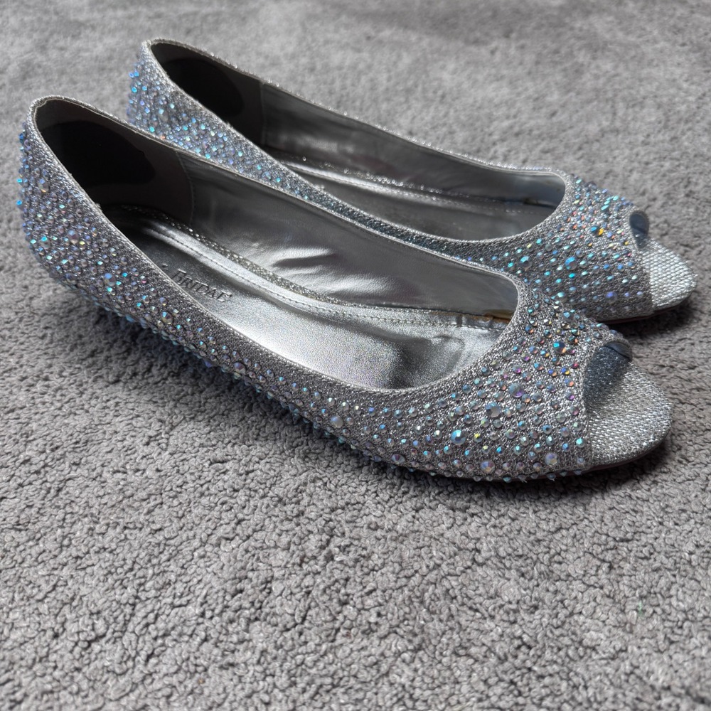 Michaelangelo Women's 8.5 David Bridal Flats Silver Bedazzled